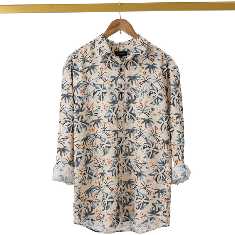 Linen L/S shirt with tropical print Two back darts