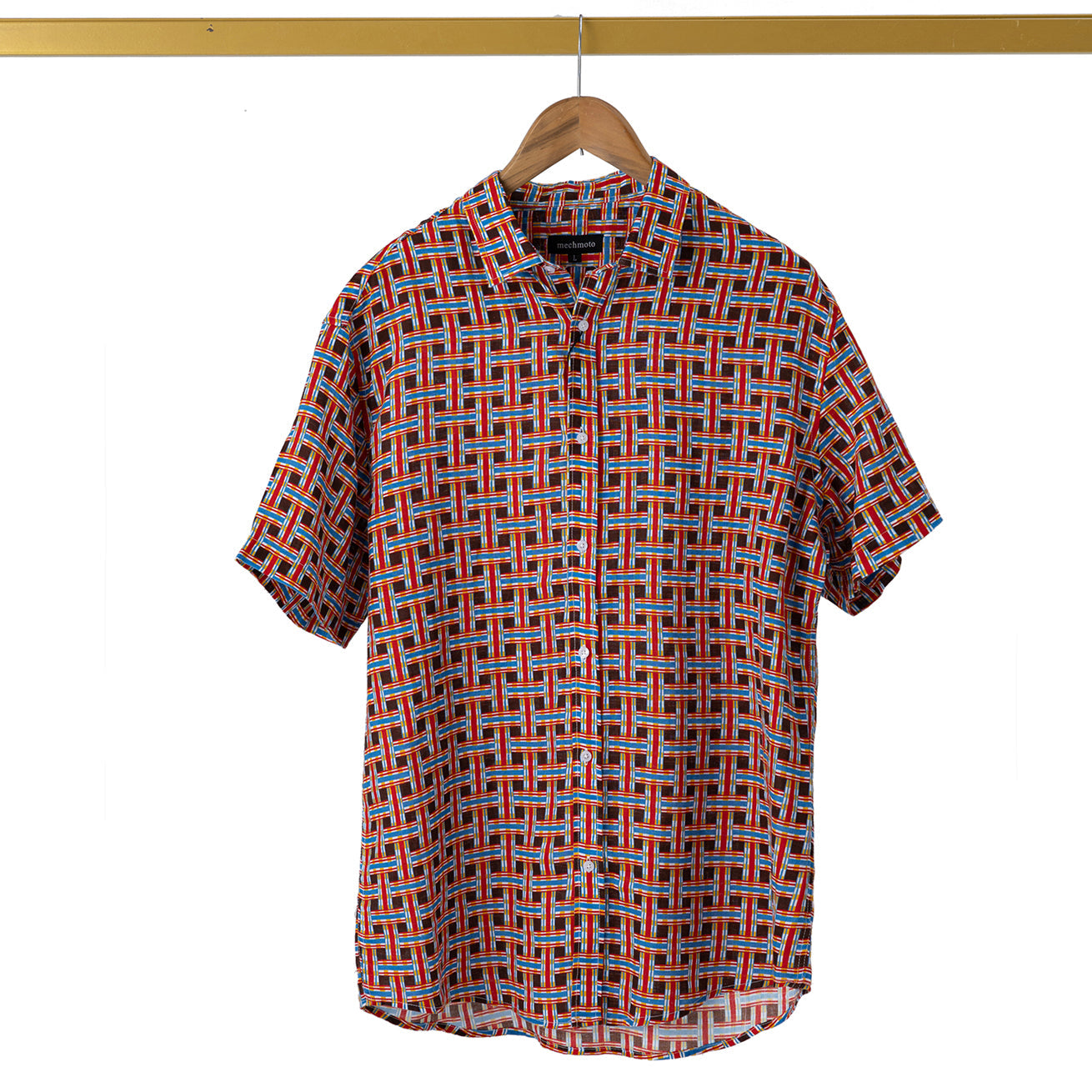 Linen S/S shirt with chain square print and back darts