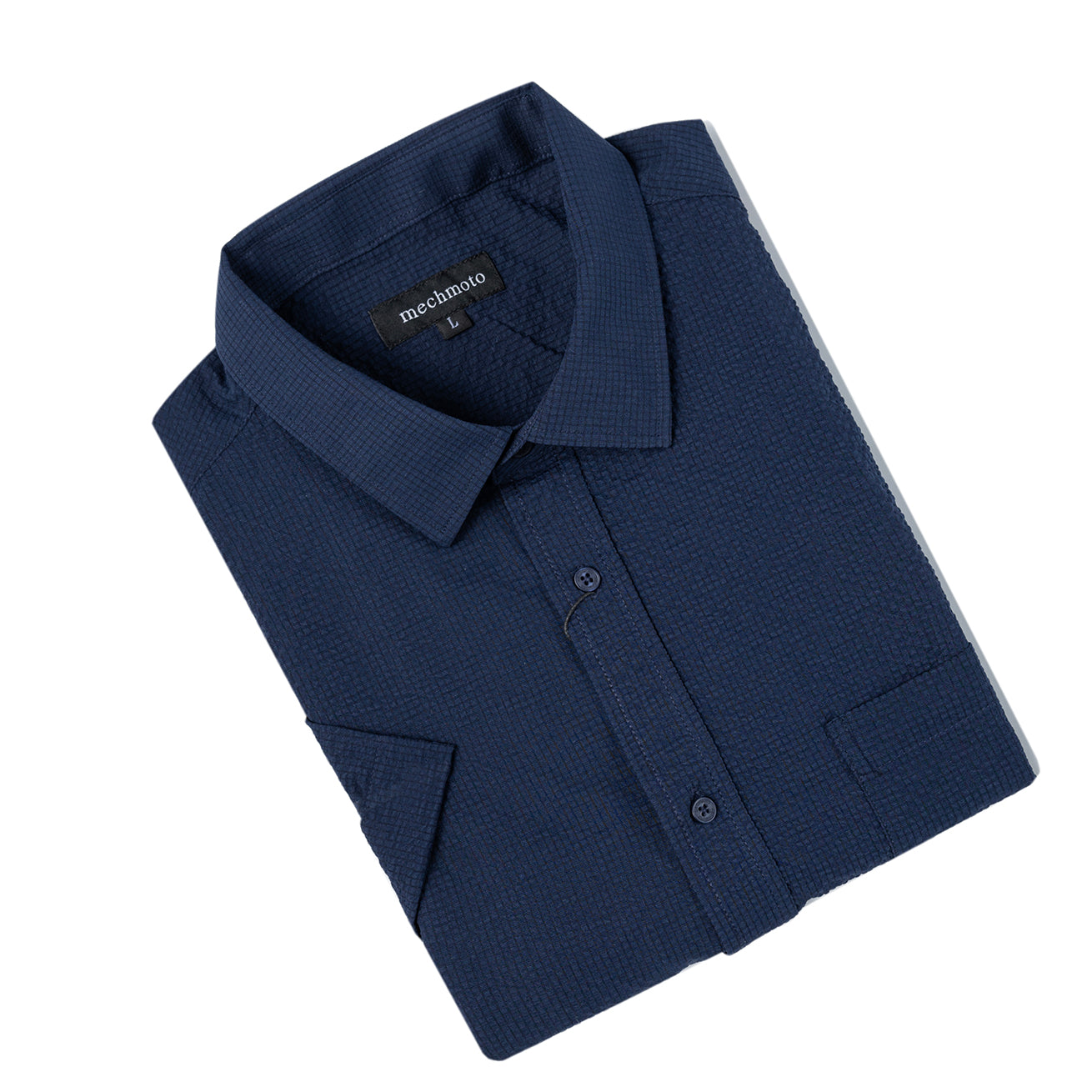 Textured S/S shirt with chest pocket and 2 back darts