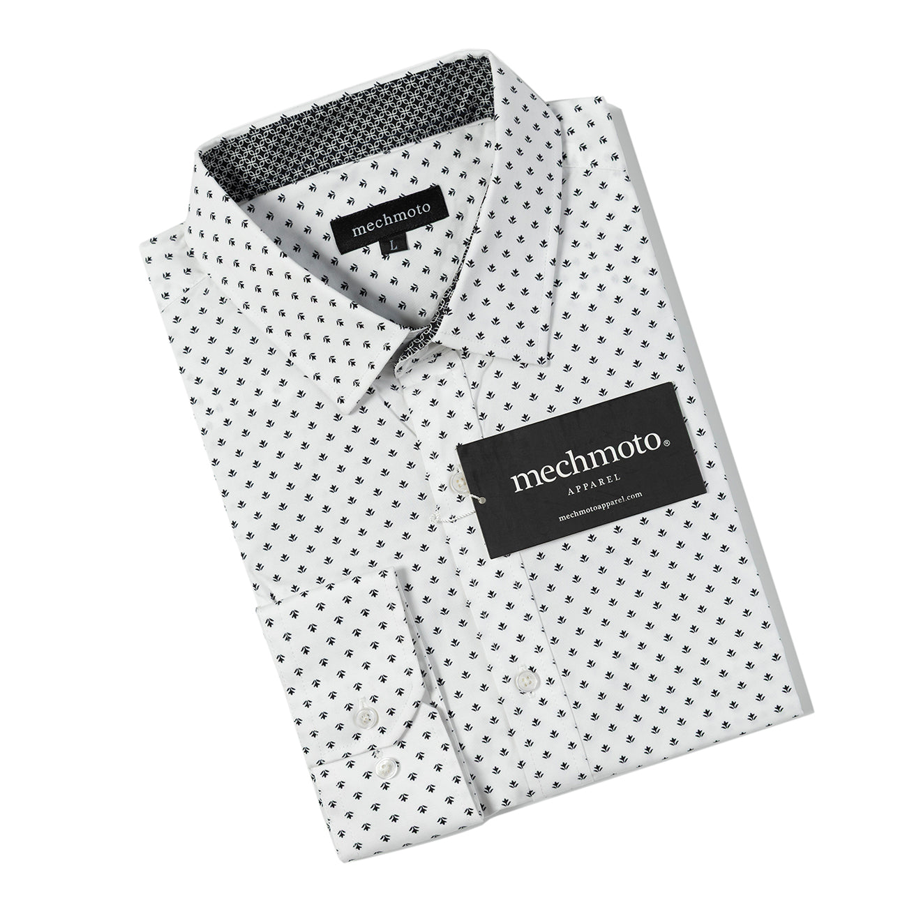 Cotton stretch shirt with geo print. Two back darts contrast in collar
