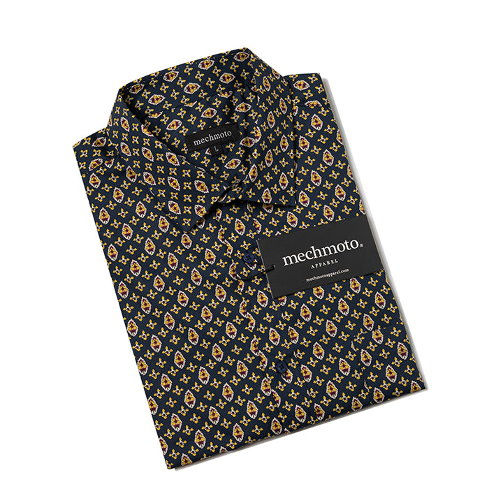 S/S cotton stretch shirt with geo print One chest pocket