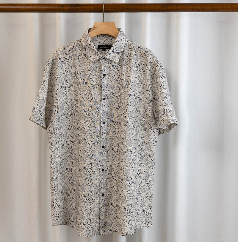 S/S linen shirt with floral print ,back box pleat