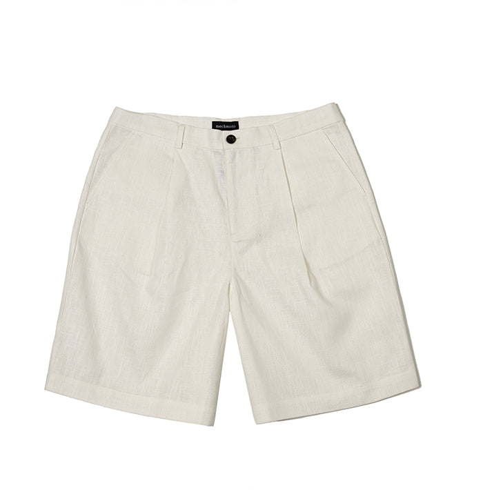 Side pocket pleated short with two button flap pockets