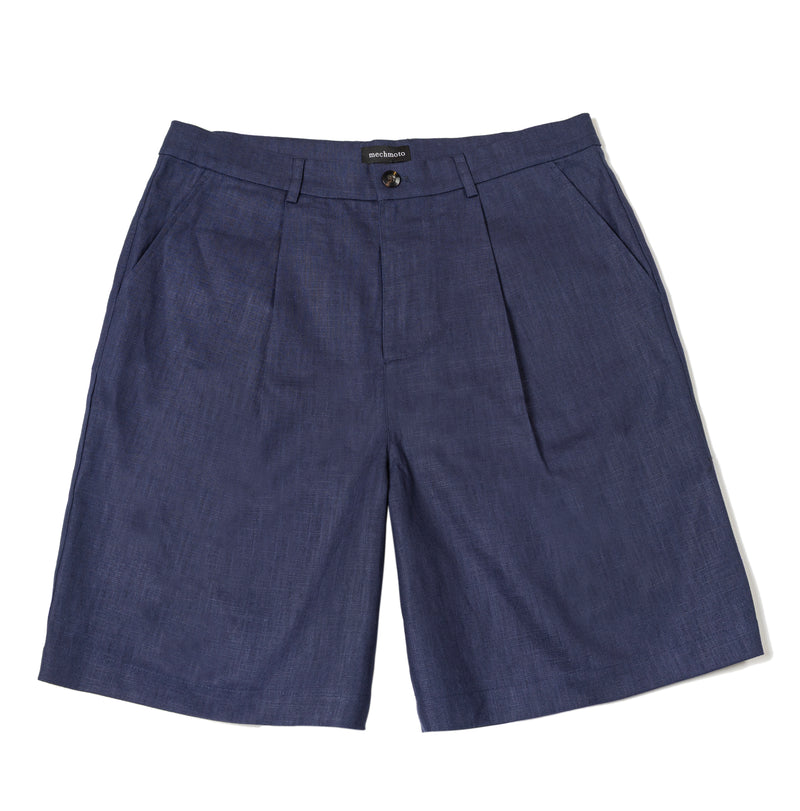 Side pocket pleated short with two button flap pockets